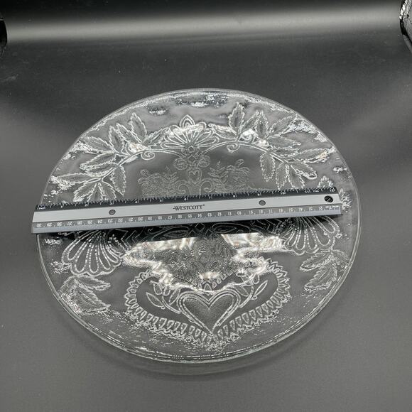 Glass Platter with Two Birds and Hearts - Picture 3 of 3